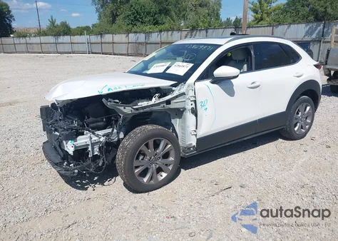 2020 Mazda Cx-30 Premium Package z USA, uszkodzony, nr VIN 3MVDMBEM8LM127219